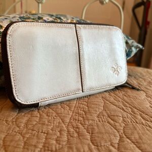 Patricia Nash ORIA White Italian Leather Wallet